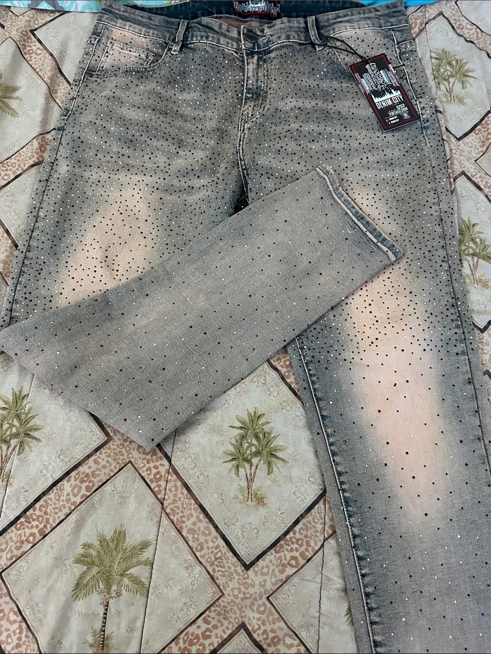Men's Skinny Gray Studded Jeans - Unbranded